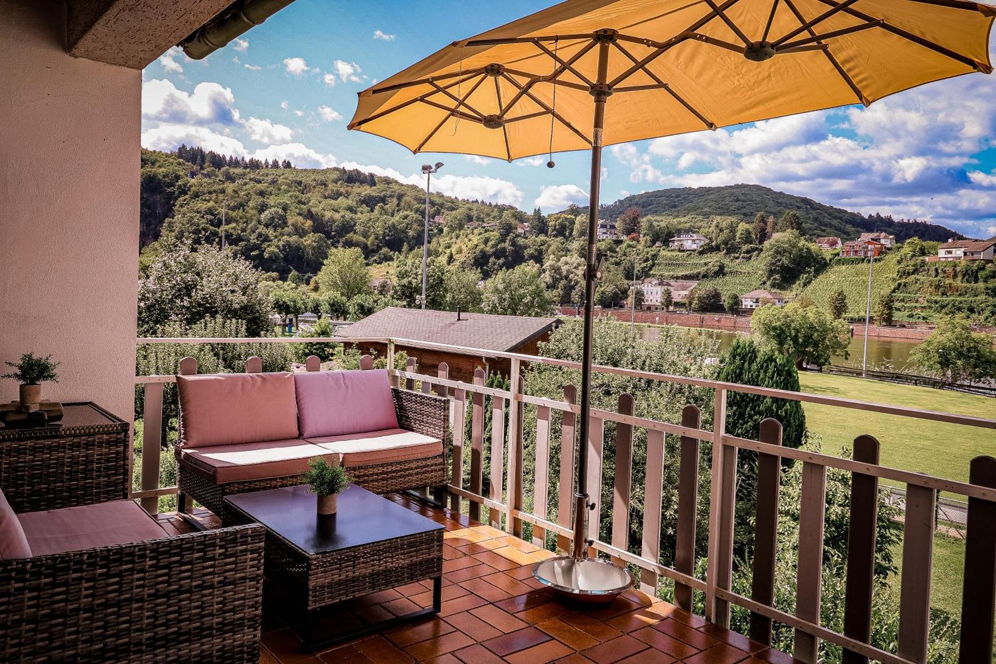 布莱Traumaussicht Kamin Balkon Burgblick 65 Zoll Tv Netflix Sky Joyn Lindenplatz公寓 外观 照片
